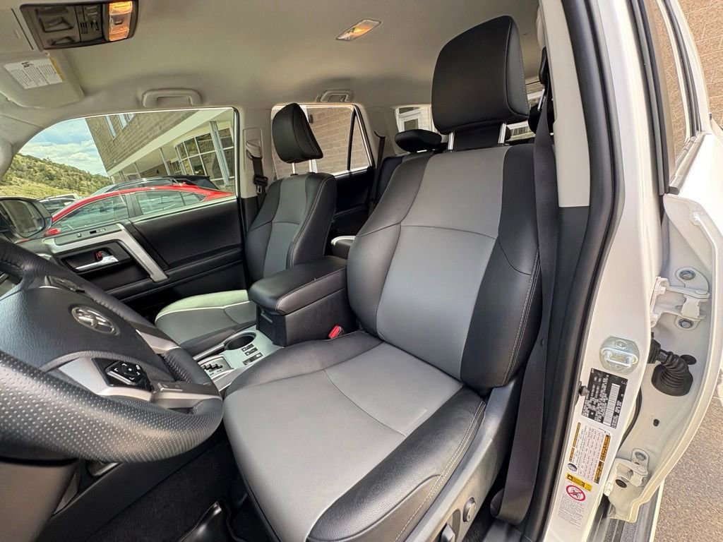 Used 2019 Toyota 4Runner SR5 Premium AWD/4WD image 17