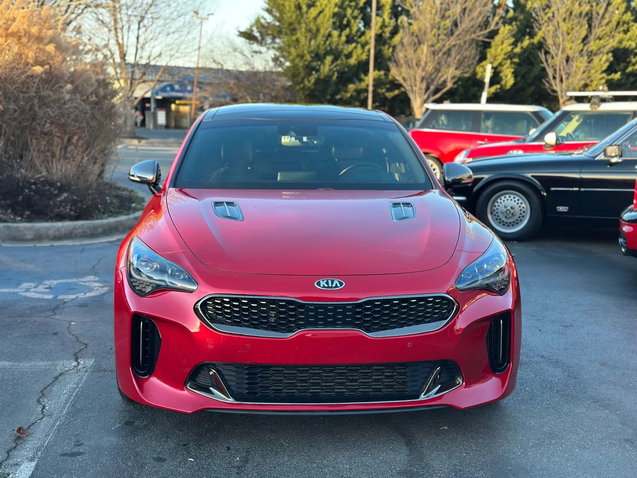 Used 2018 Kia Stinger GT2 image 4