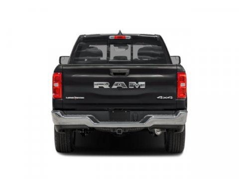 New 2026 RAM 1500 4x4 Crew Cab image 8