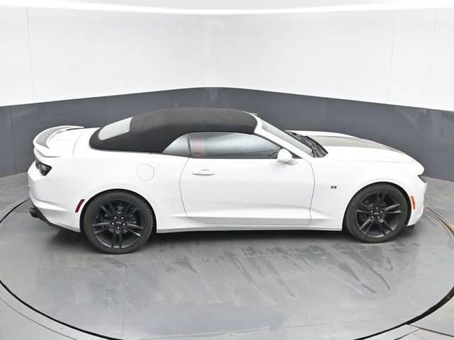 Used 2021 Chevrolet Camaro LT w/ RS Package image 33