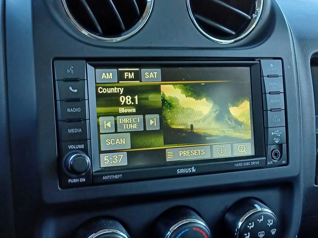 Used 2015 Jeep Patriot High Altitude image 19