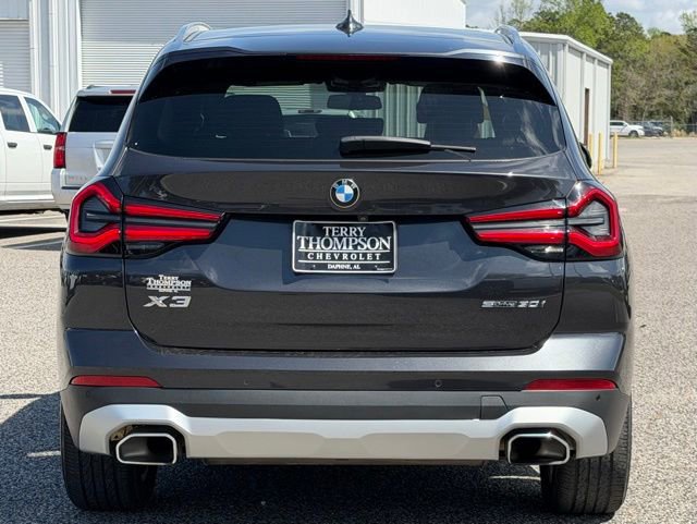 Used 2022 BMW X3 sDrive30i w/ Premium Package image 3