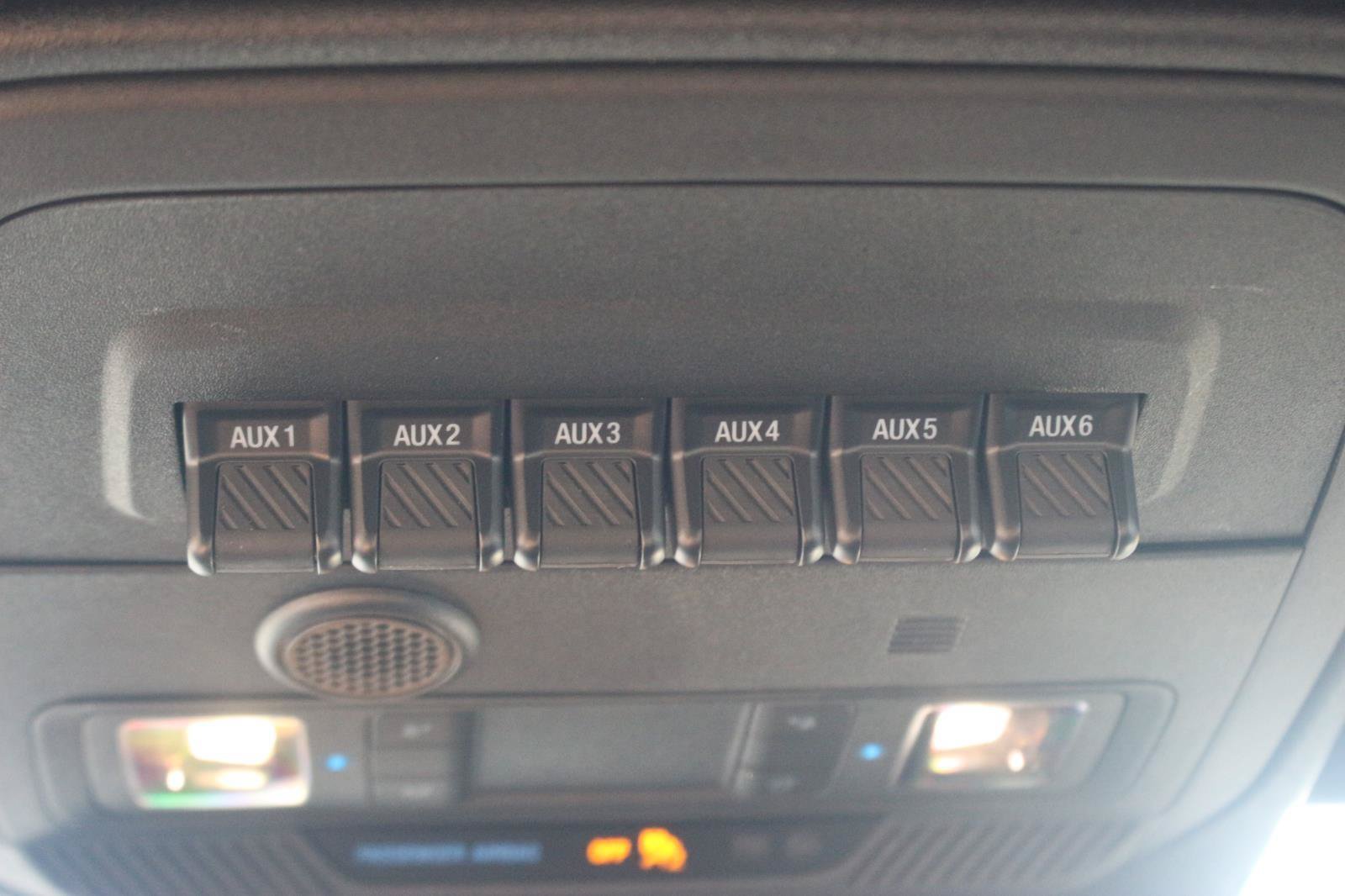 Used 2024 Ford Bronco Black Diamond AWD/4WD image 31