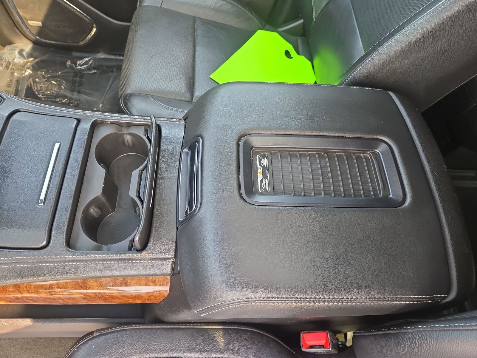 Used 2018 Chevrolet Tahoe Premier image 29