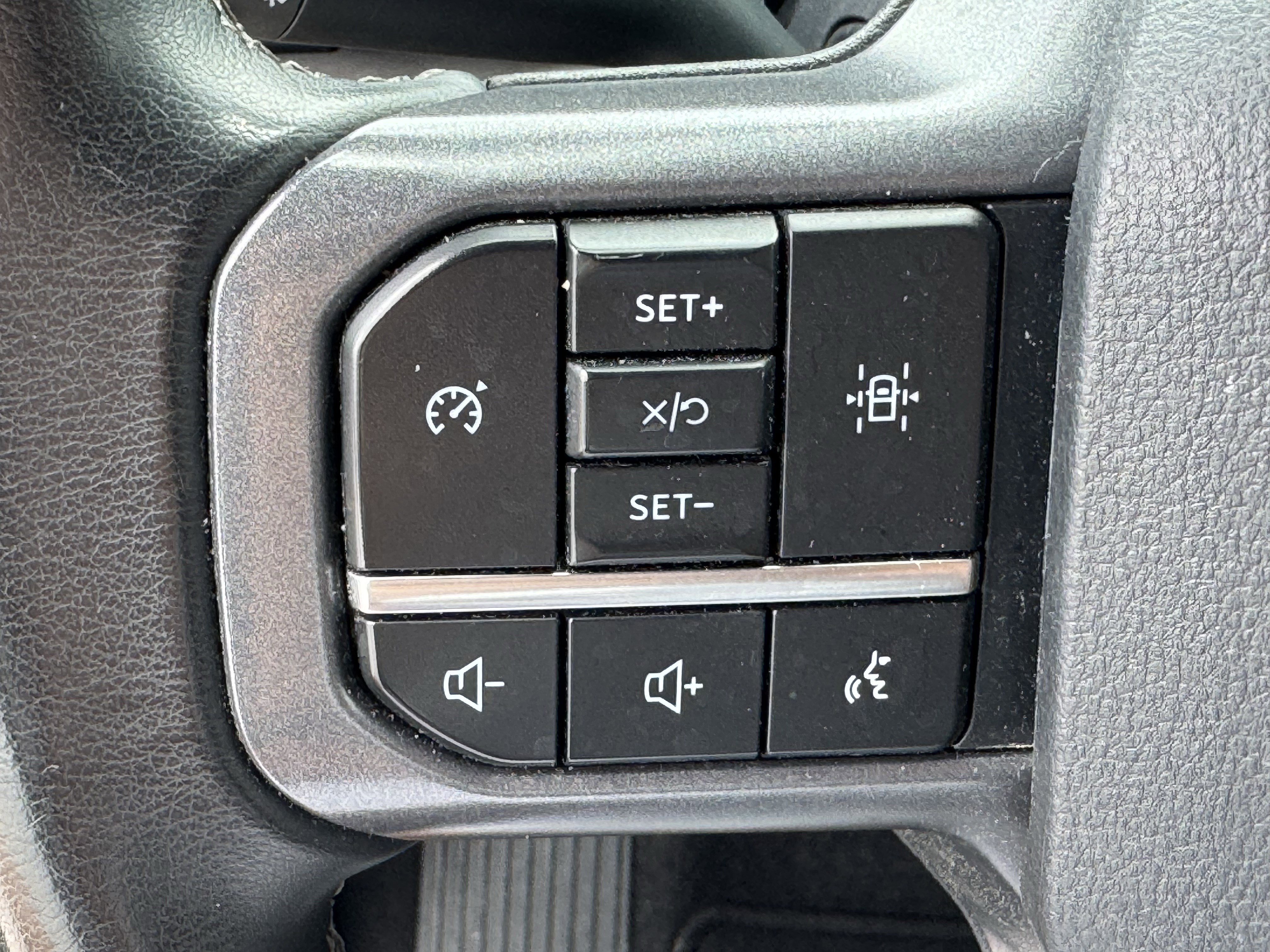 Used 2024 Ford F150 XLT w/ Mobile Office Package image 24