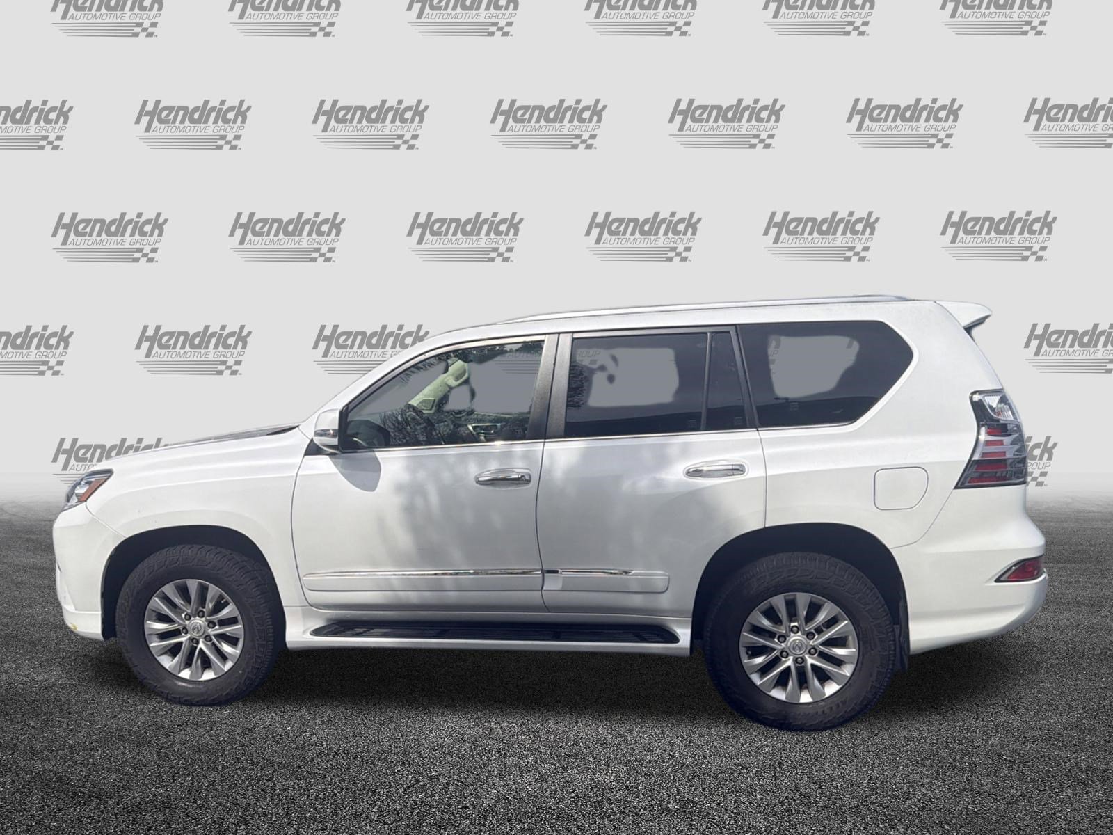 Used 2018 Lexus GX 460 Premium w/ Premium Package image 5