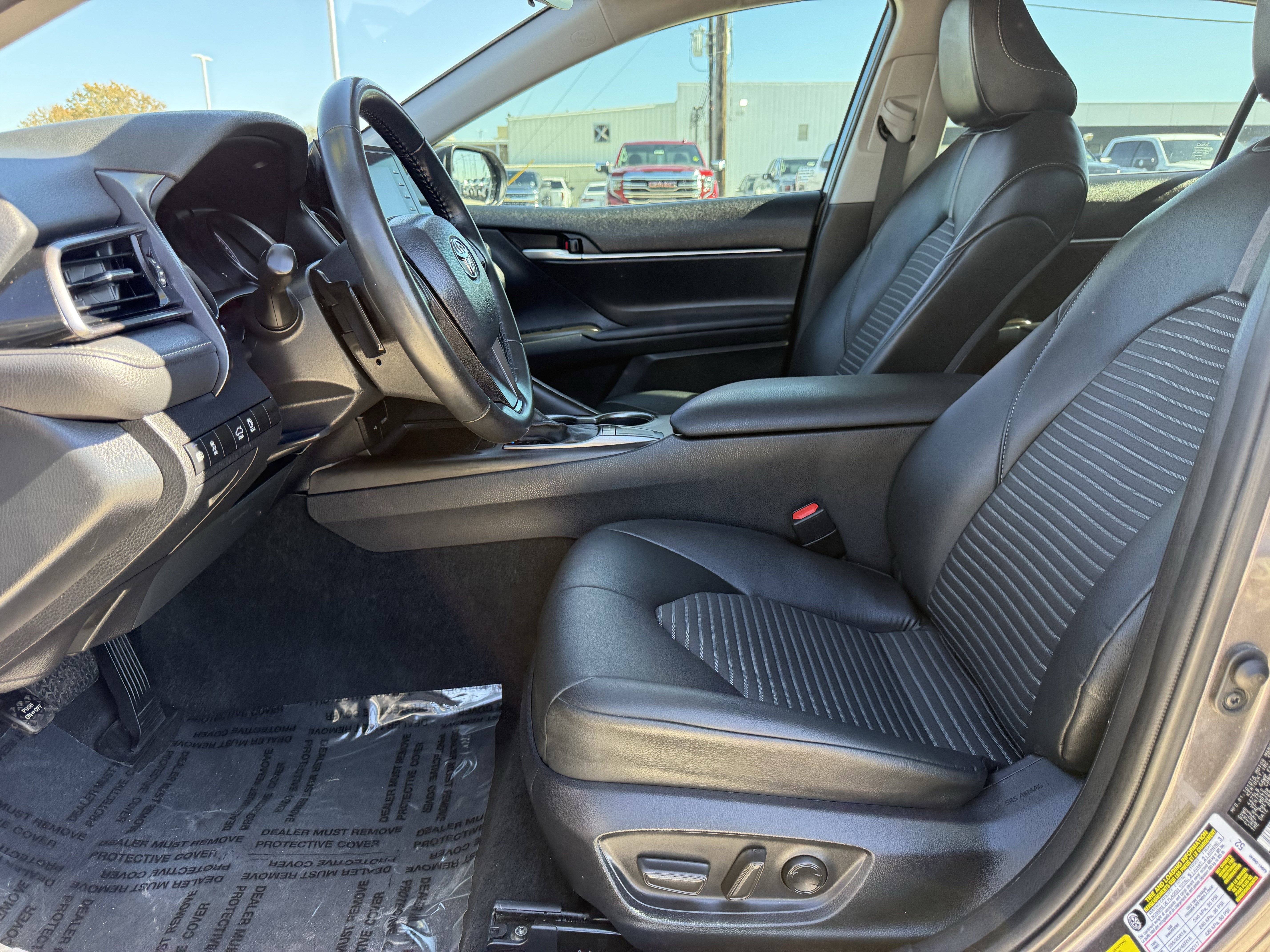 Used 2024 Toyota Camry SE image 24