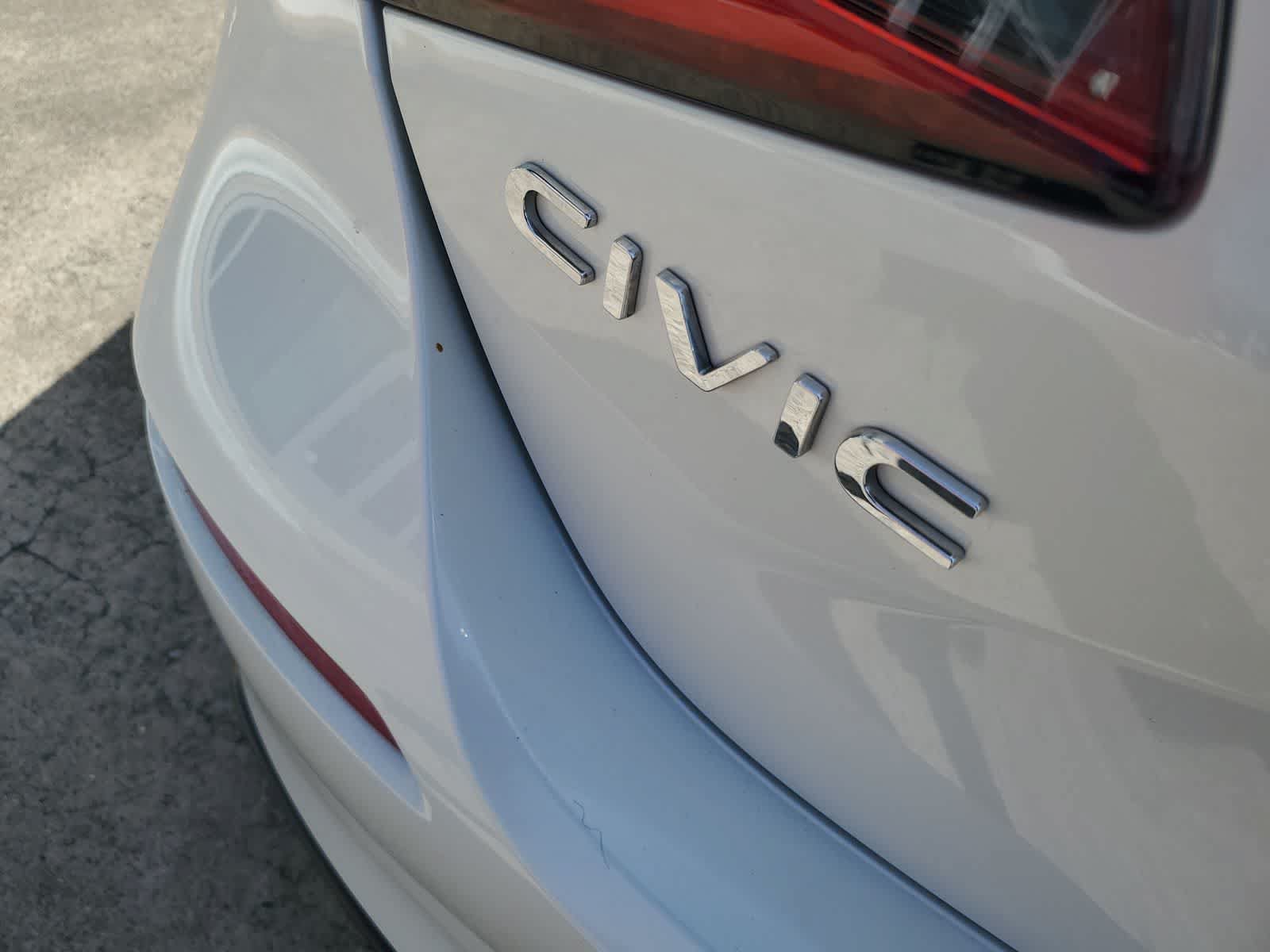 Used 2023 Honda Civic Sport image 18