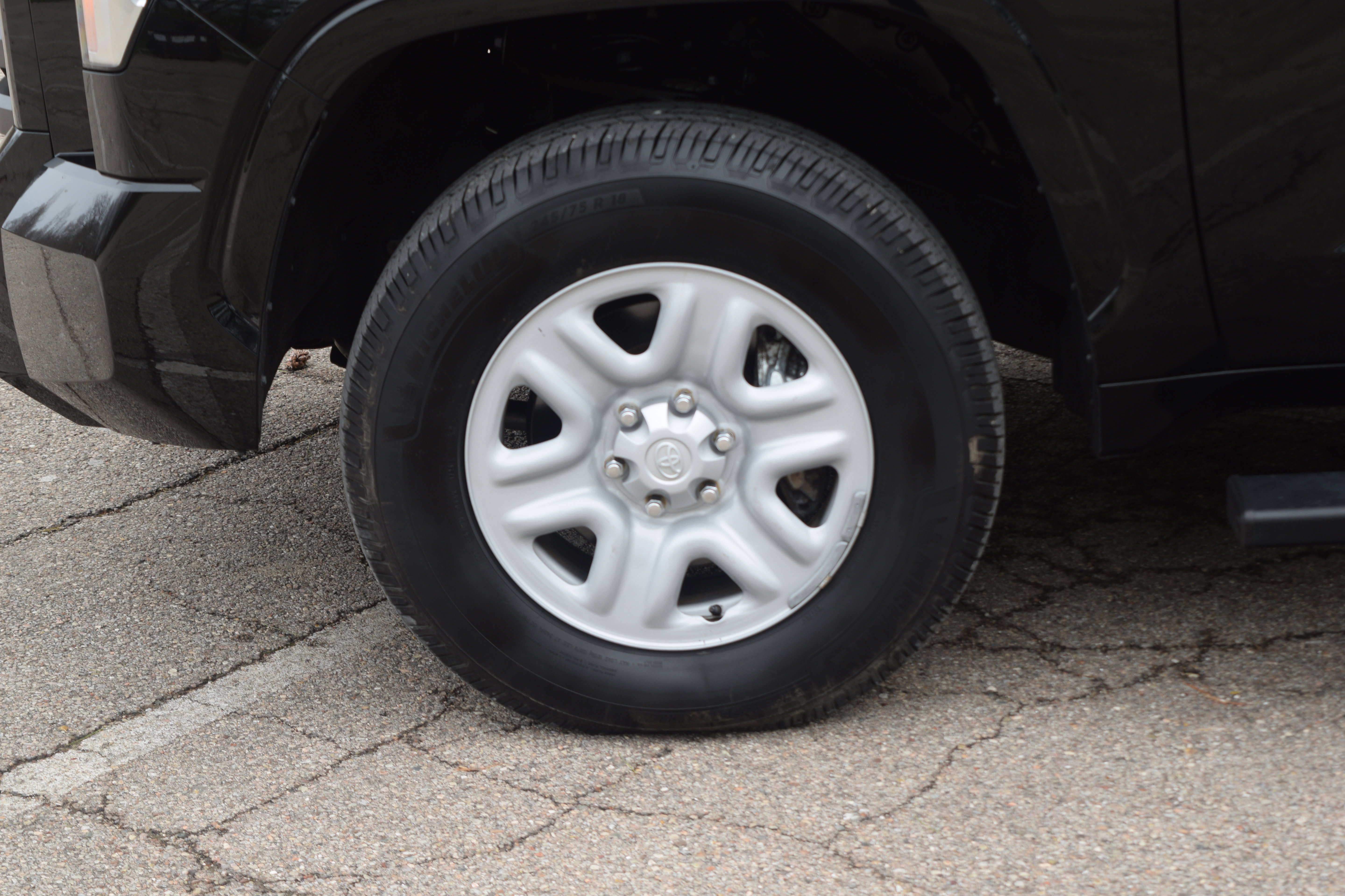 Used 2023 Toyota Tundra SR image 28