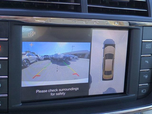 Used 2019 Lincoln Continental Reserve image 19