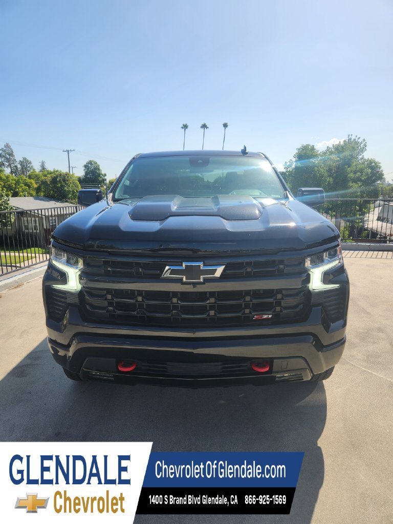 Used 2023 Chevrolet Silverado 1500 LT Trail Boss w/ Protection Package AWD/4WD image 1