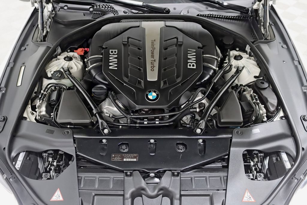 Used 2014 BMW 650i xDrive Coupe AWD/4WD image 40