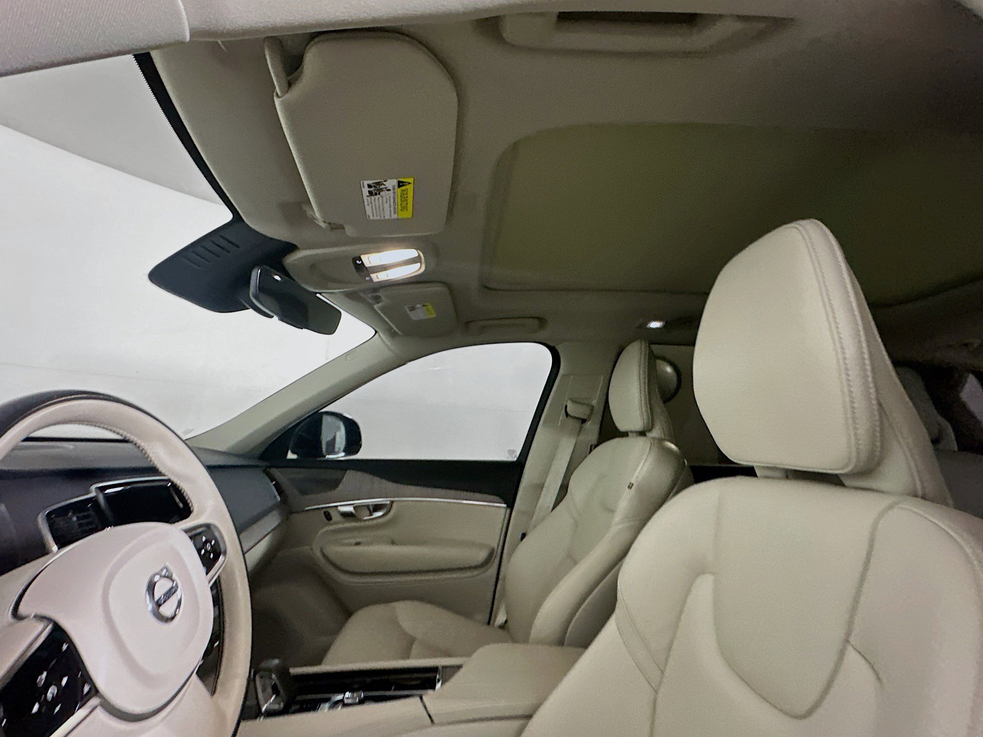 Used 2024 Volvo XC90 B6 Plus AWD/4WD image 26