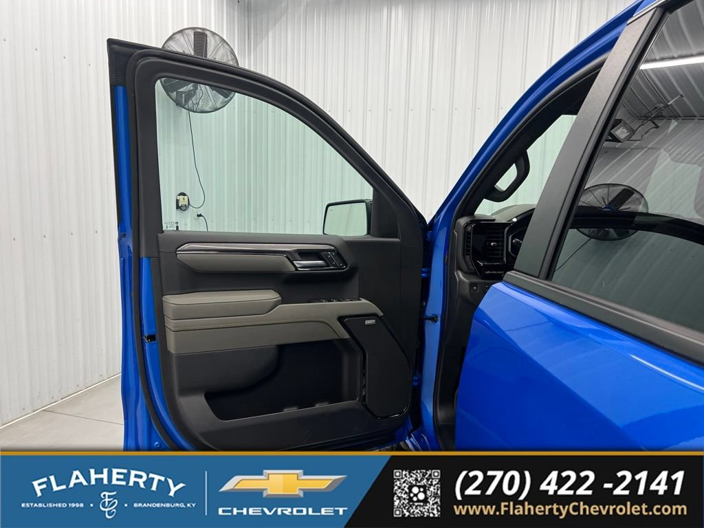 Used 2026 Chevrolet Silverado 1500 ZR2 AWD/4WD image 8