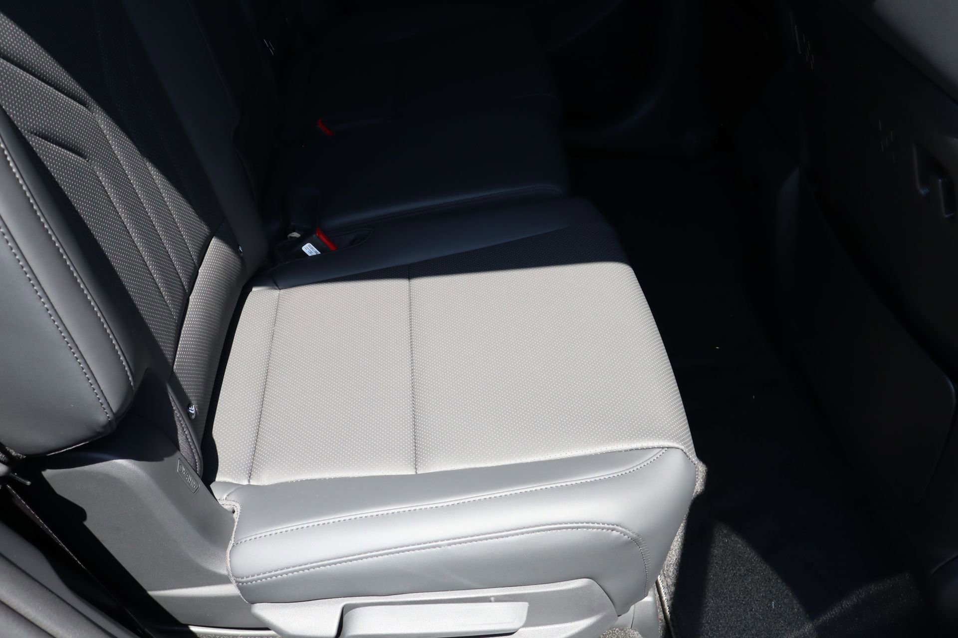 New 2026 Hyundai Santa Fe SEL image 18