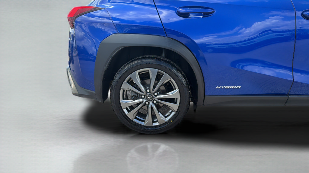 Used 2021 Lexus UX 250h F Sport w/ Accessory Package (Z1) AWD/4WD image 16
