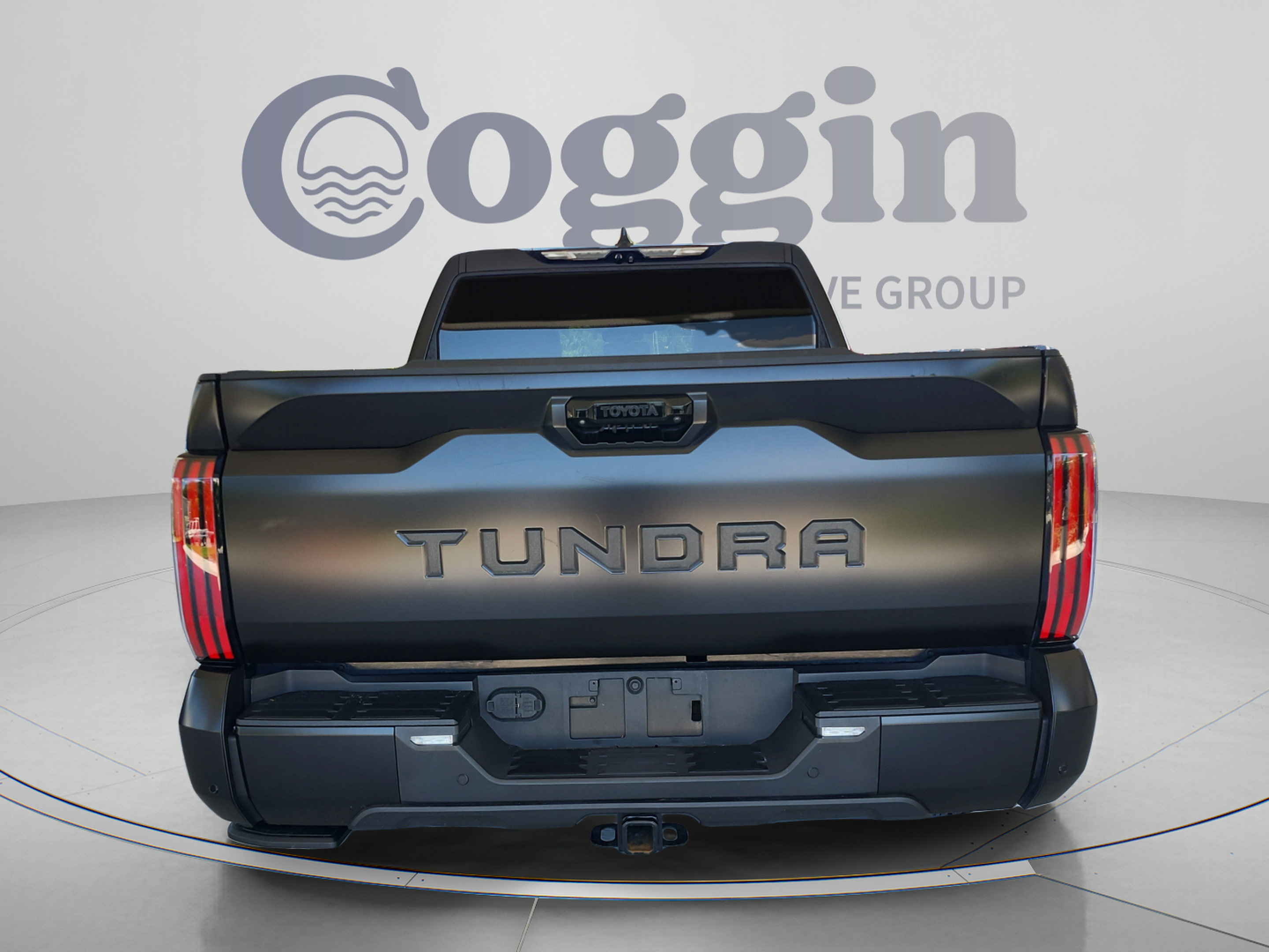 Used 2023 Toyota Tundra Platinum AWD/4WD image 4