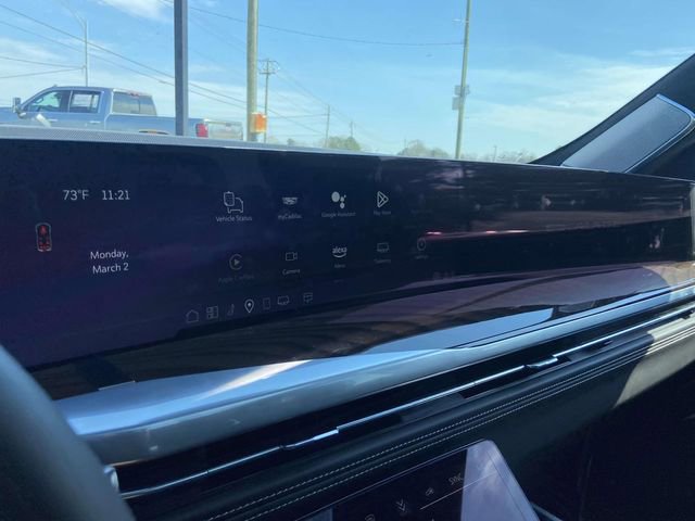 Used 2025 Cadillac Escalade Premium Luxury Platinum RWD image 22