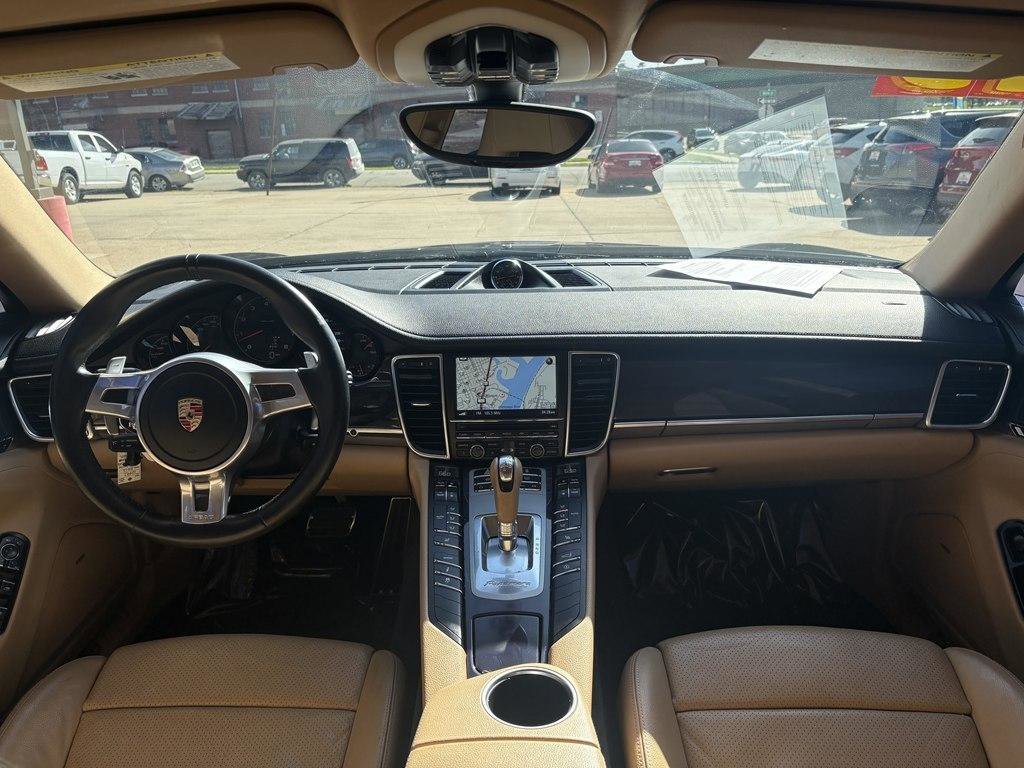 Used 2013 Porsche Panamera 4 Platinum Edition AWD/4WD image 16