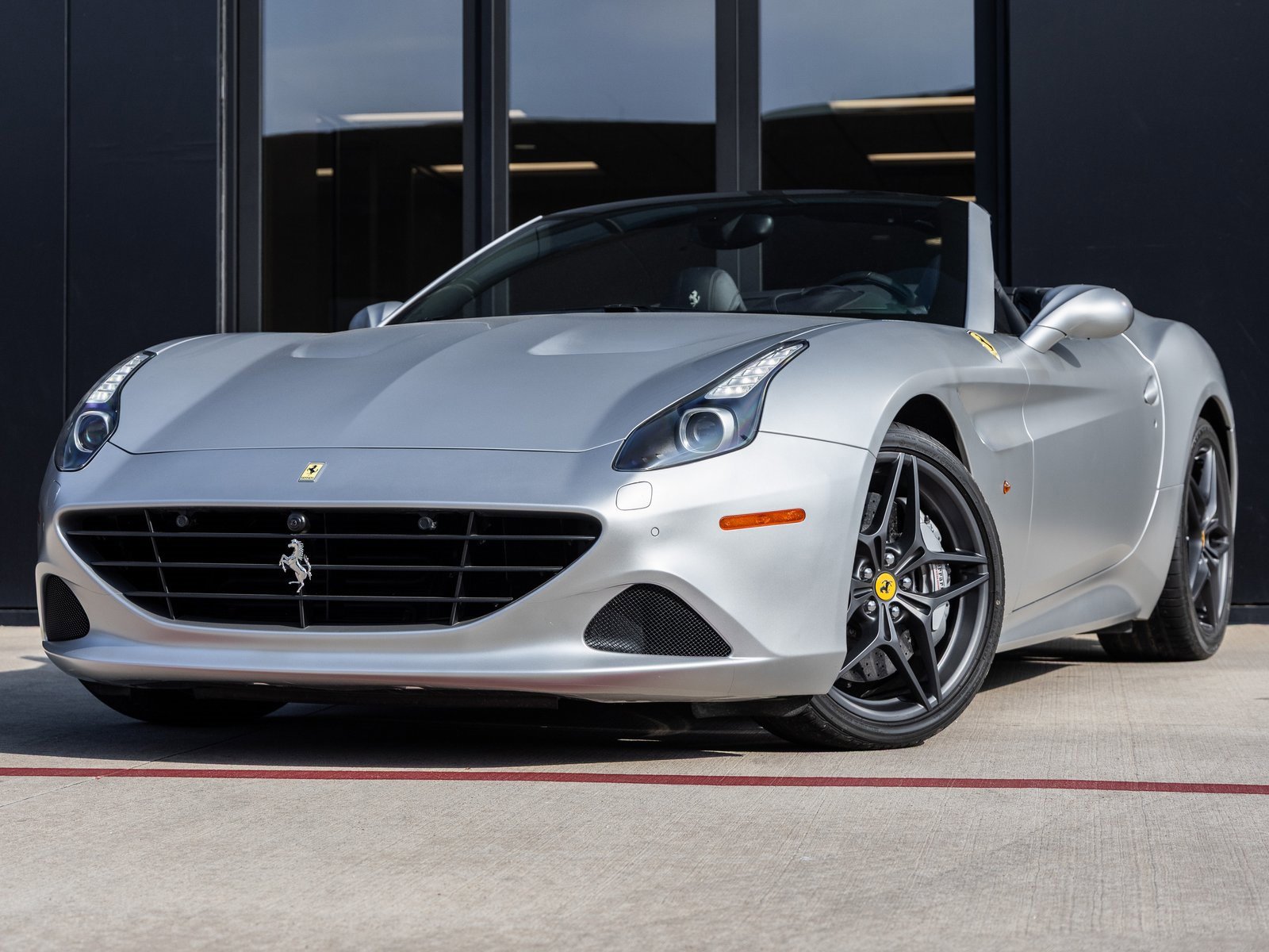 Used 2015 Ferrari California T
