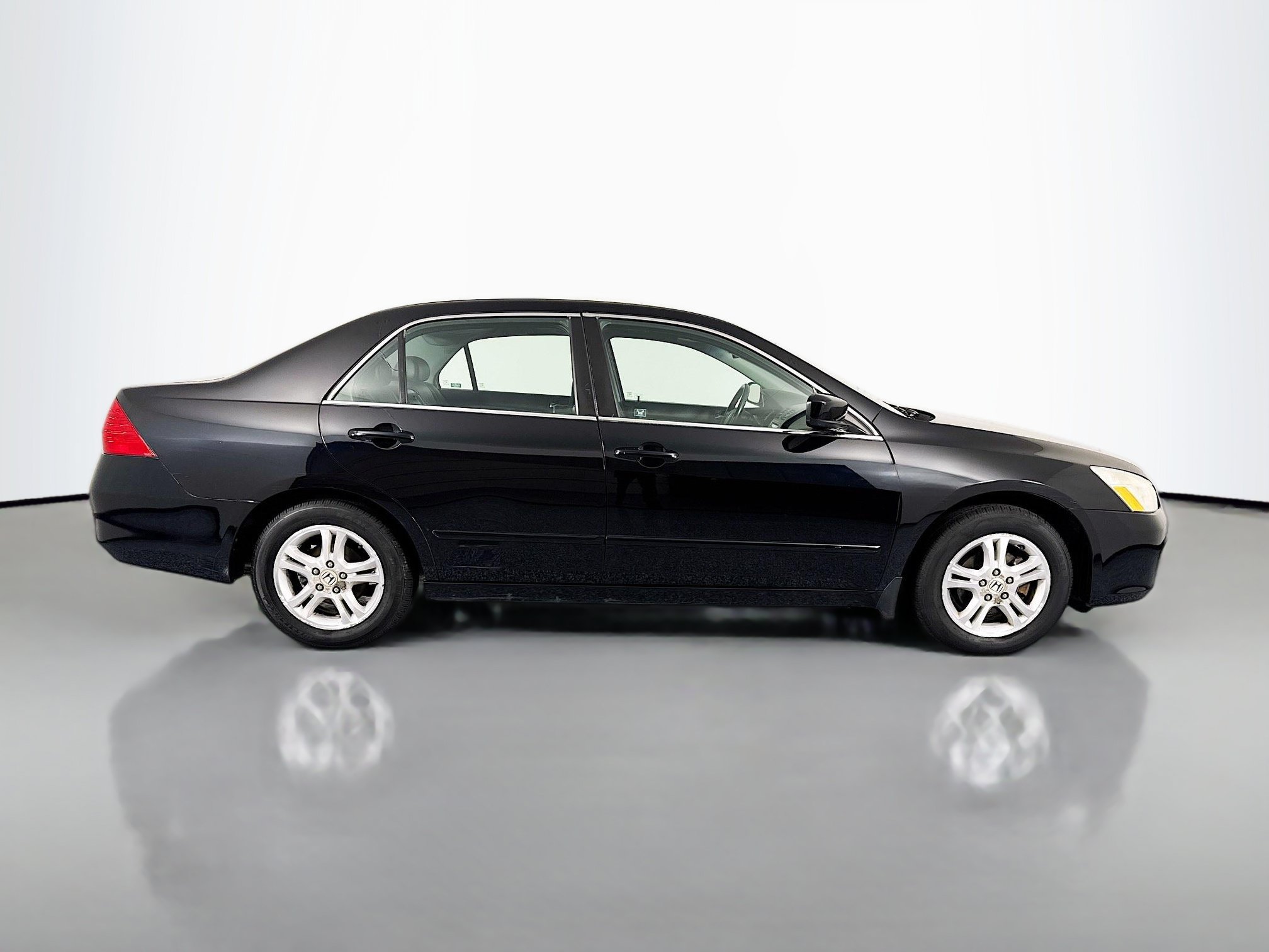 Used 2007 Honda Accord EX-L image 4