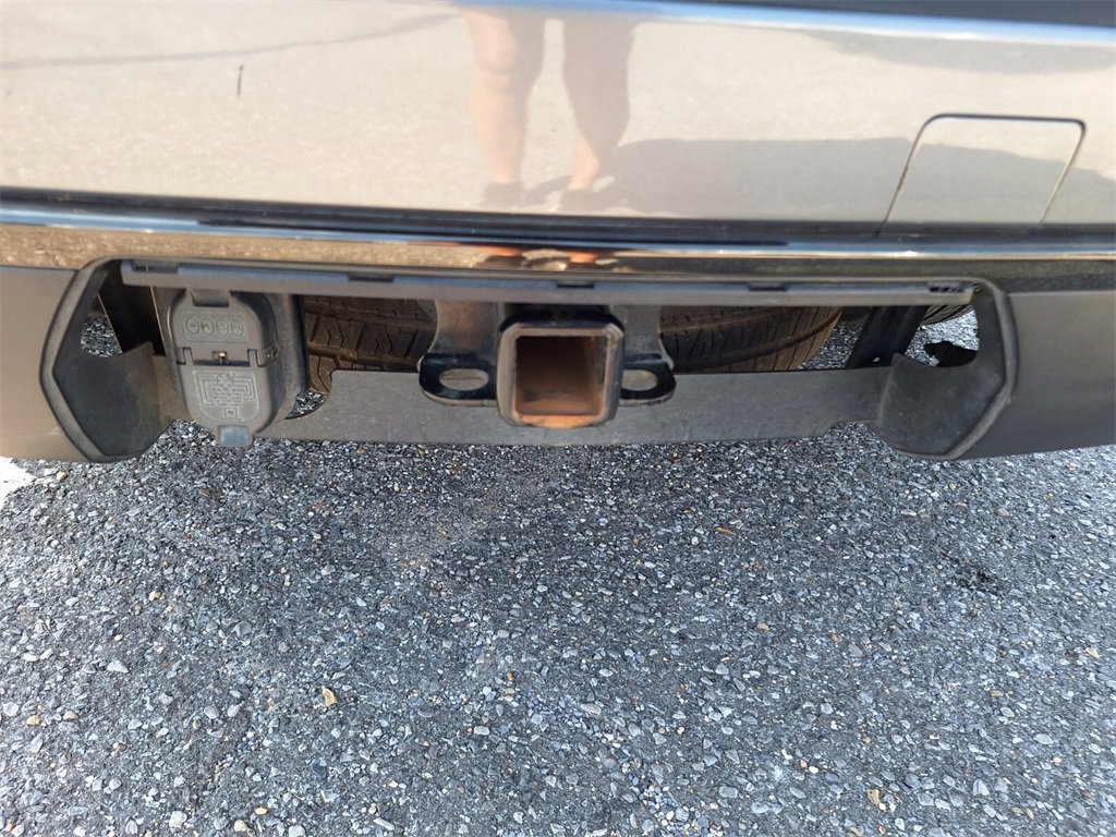 Used 2021 Chevrolet Tahoe Z71 w/ Z71 Off-Road Package image 27