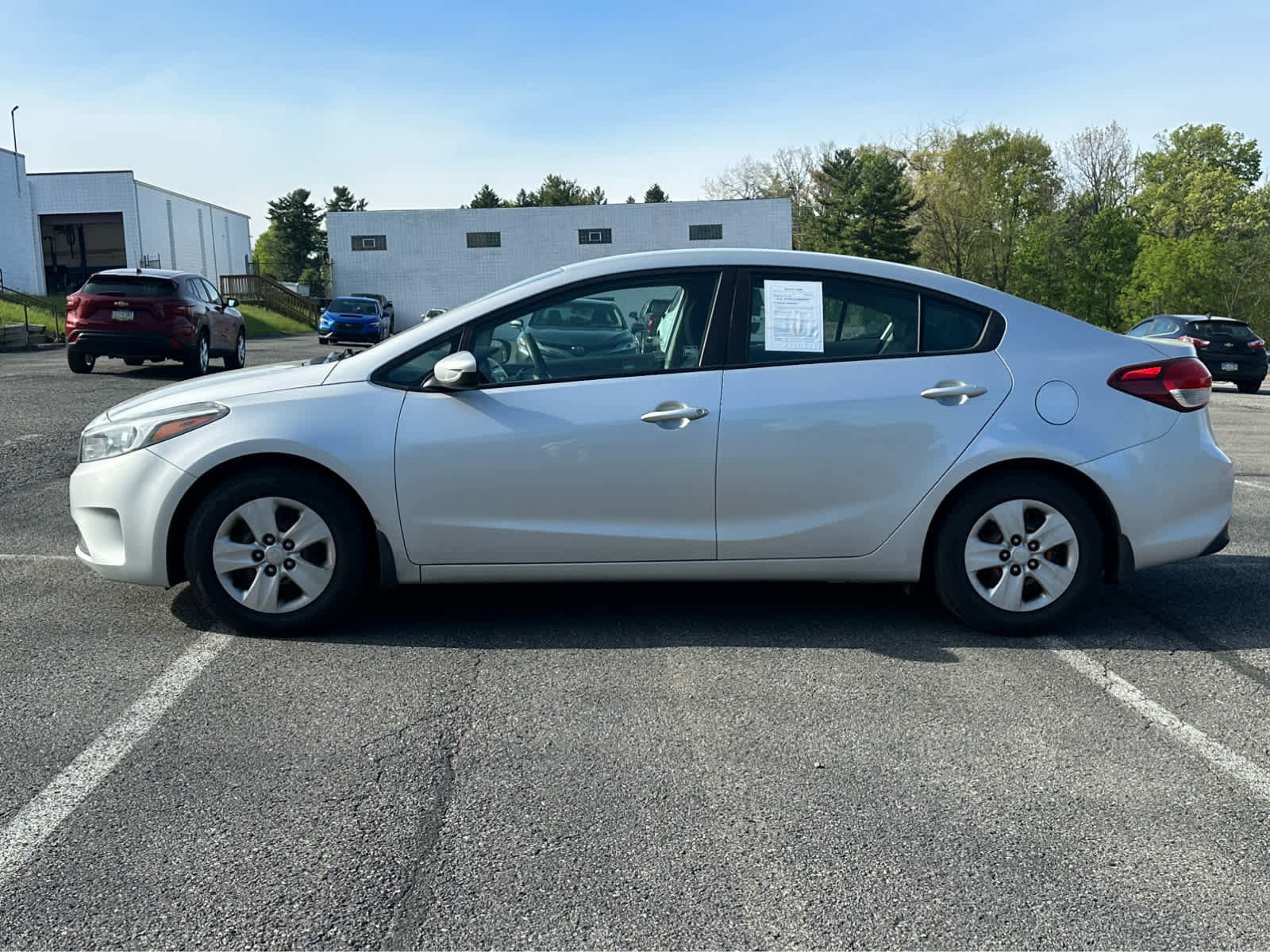 Used 2018 Kia Forte LX FWD image 4
