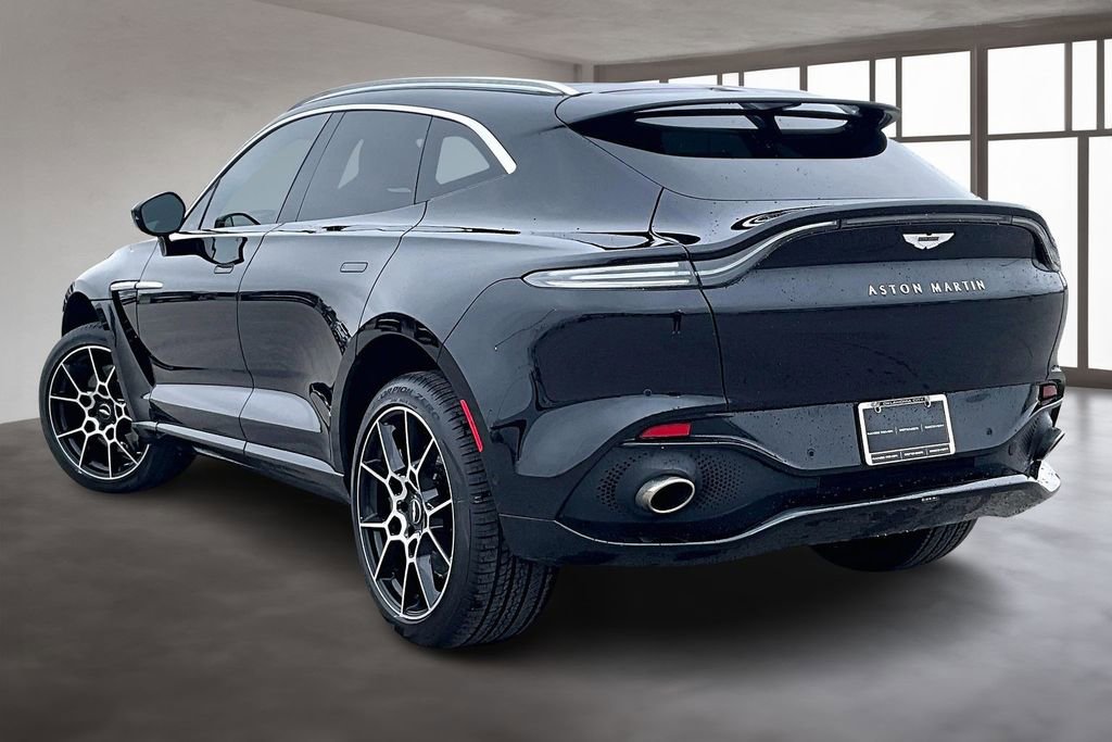 Used 2021 Aston Martin DBX image 12