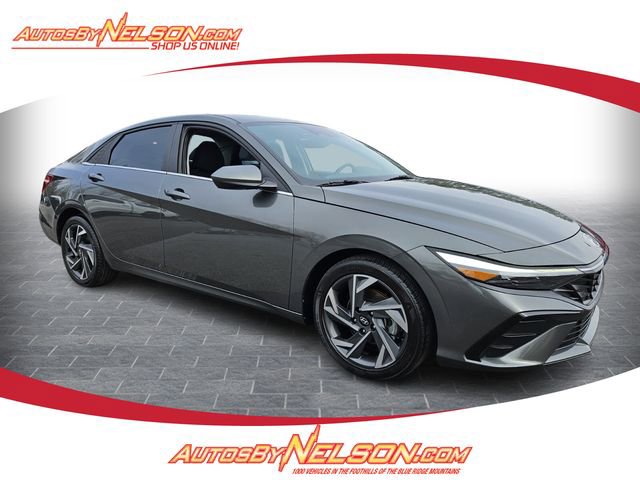 Used 2024 Hyundai Elantra SEL w/ Convenience Package FWD image 1