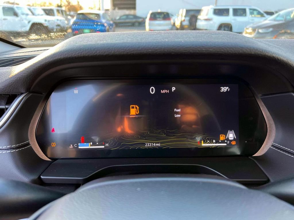 Certified 2023 Jeep Grand Cherokee L Laredo image 25