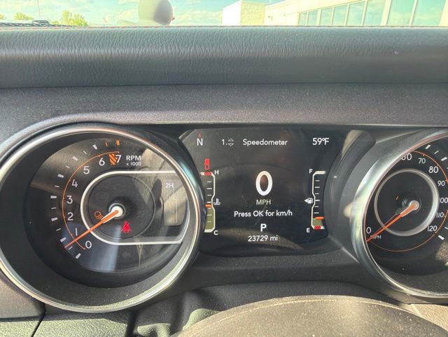 Used 2023 Jeep Gladiator Mojave w/ Cold Weather Group AWD/4WD image 8