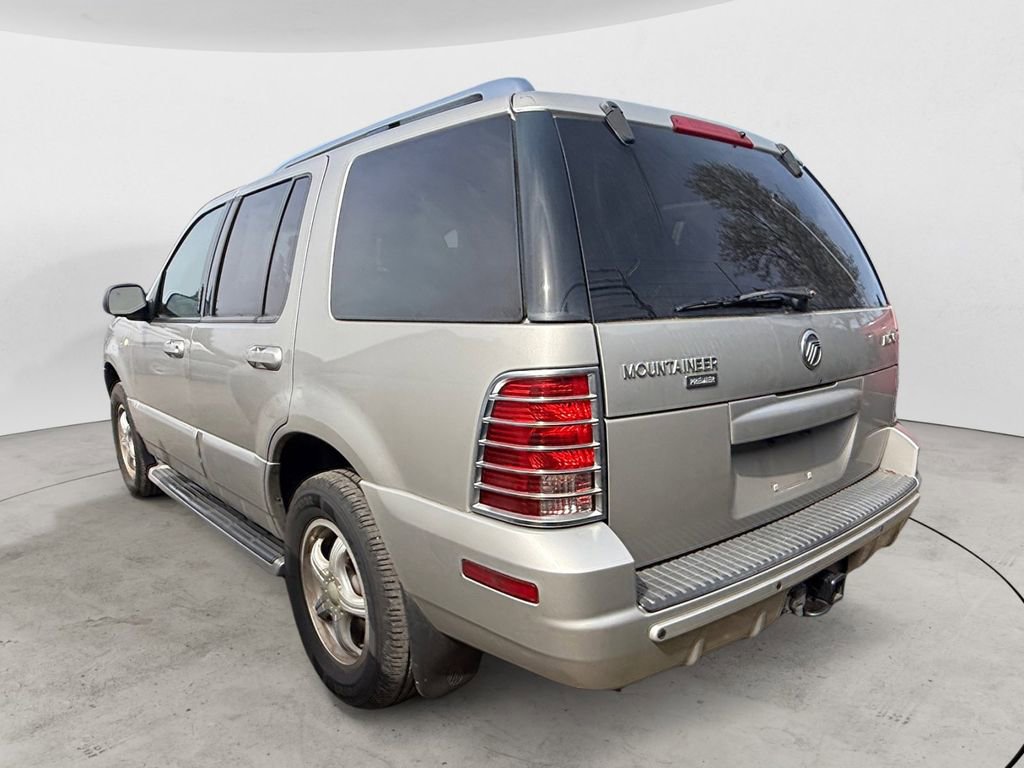 Used 2004 Mercury Mountaineer AWD V8 image 2