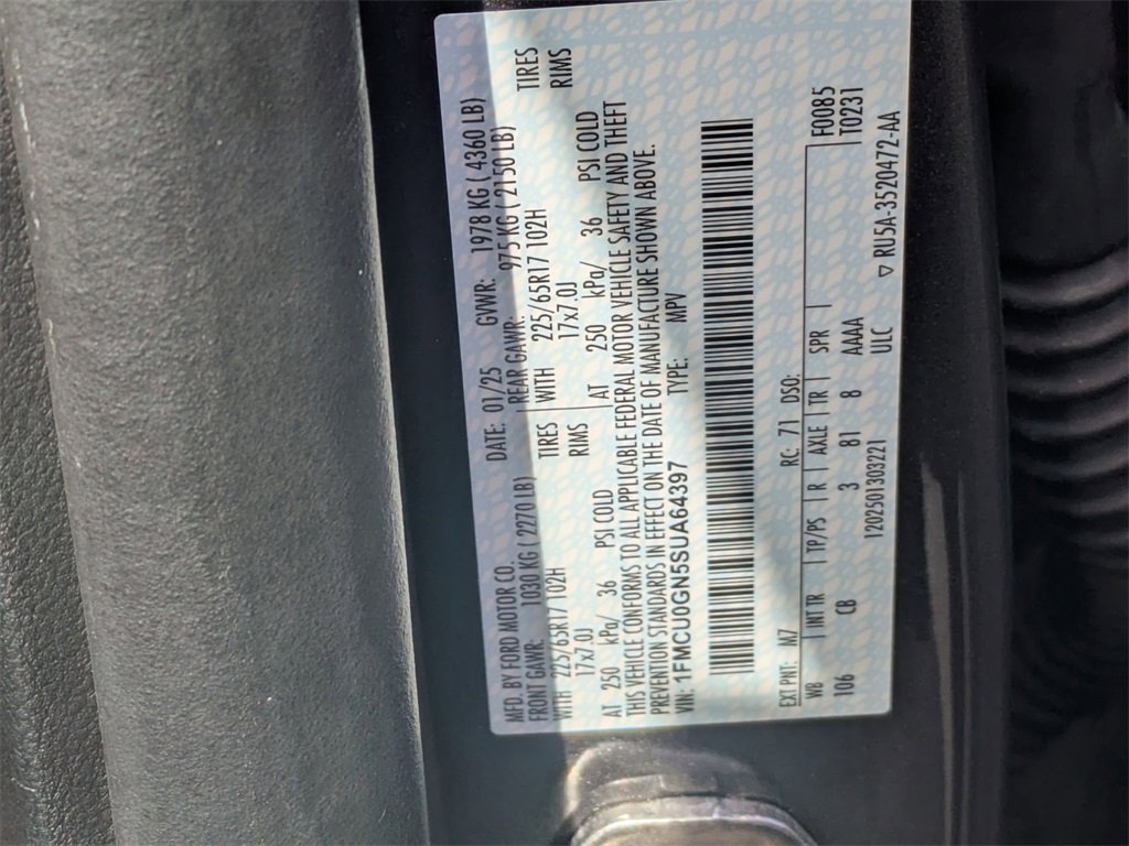Used 2025 Ford Escape Active image 36