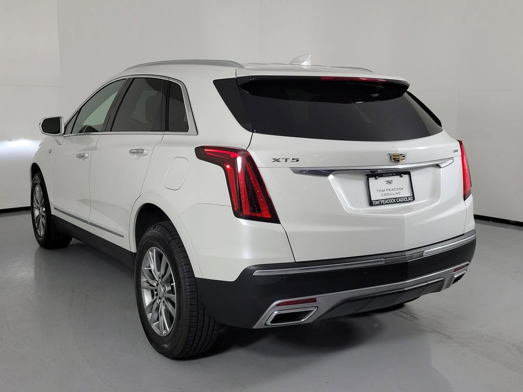 Used 2020 Cadillac XT5 Premium Luxury FWD image 4