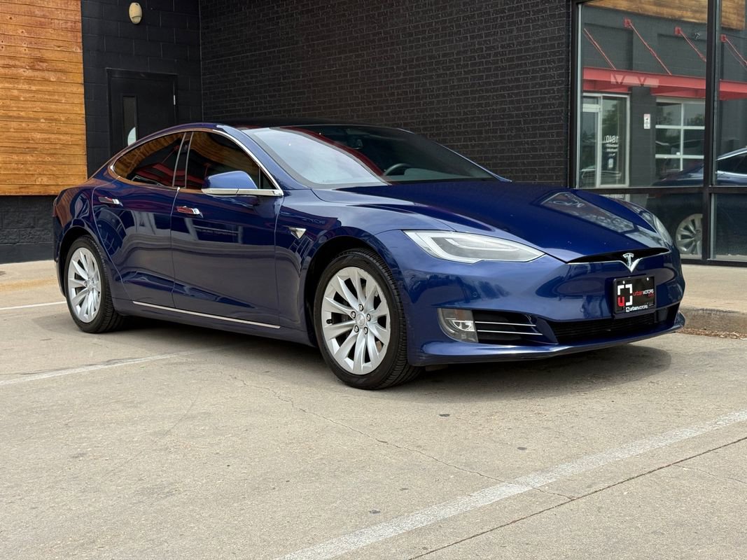 Used 2017 Tesla Model S 100D AWD/4WD image 10
