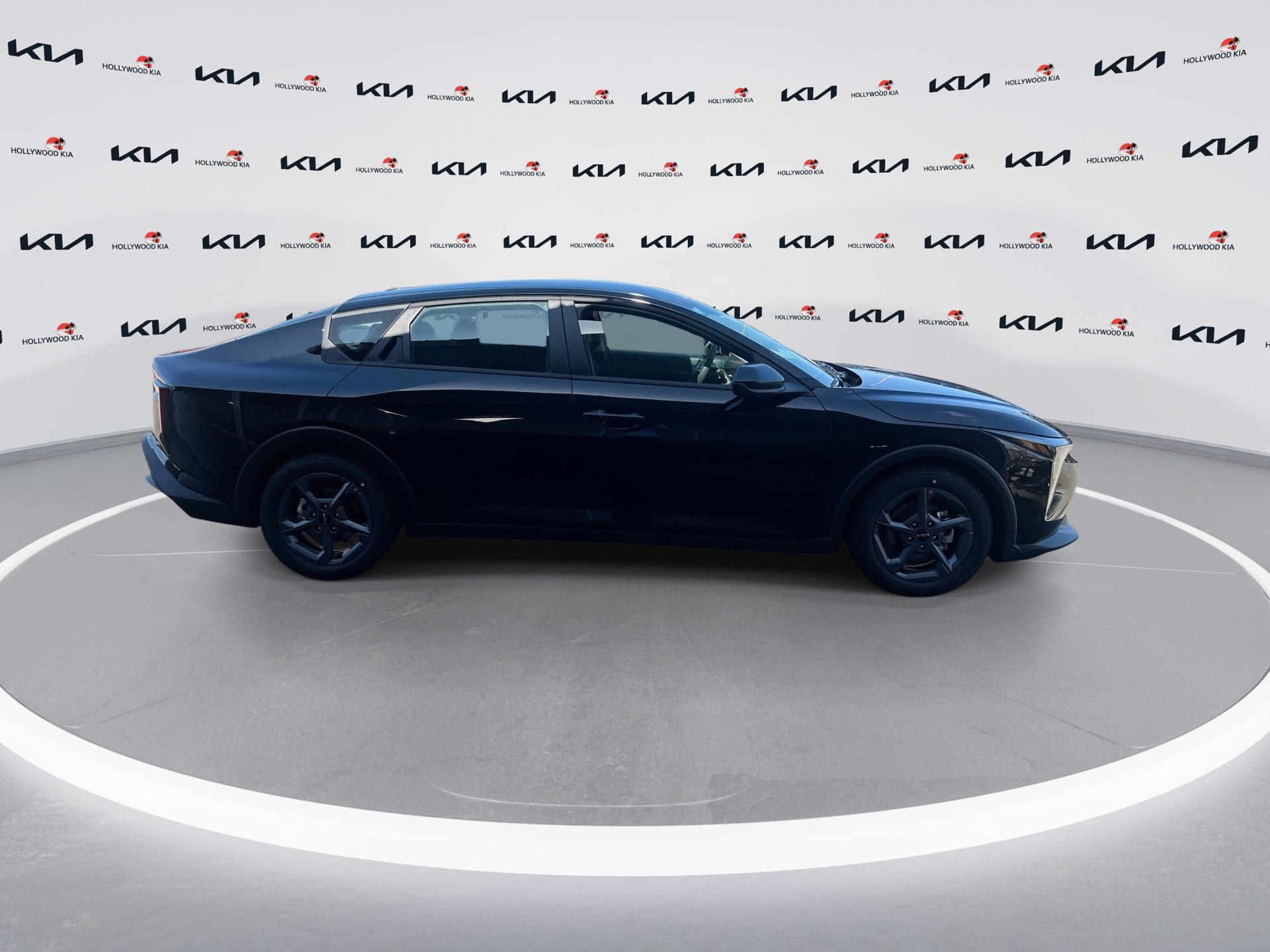 New 2027 Kia Seltos X-Line S w/ X-Line S Premium Package AWD/4WD image 9