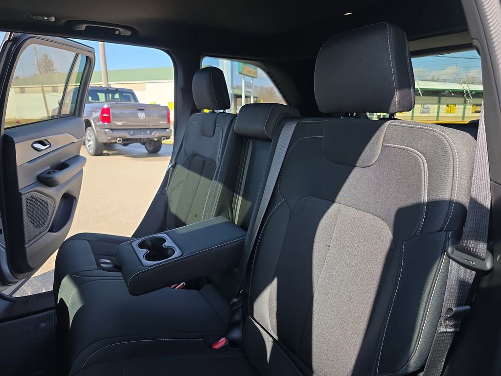 New 2026 Jeep Grand Cherokee Laredo X image 14