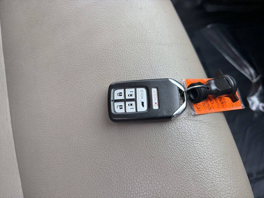 Used 2015 Honda Odyssey EX-L image 24