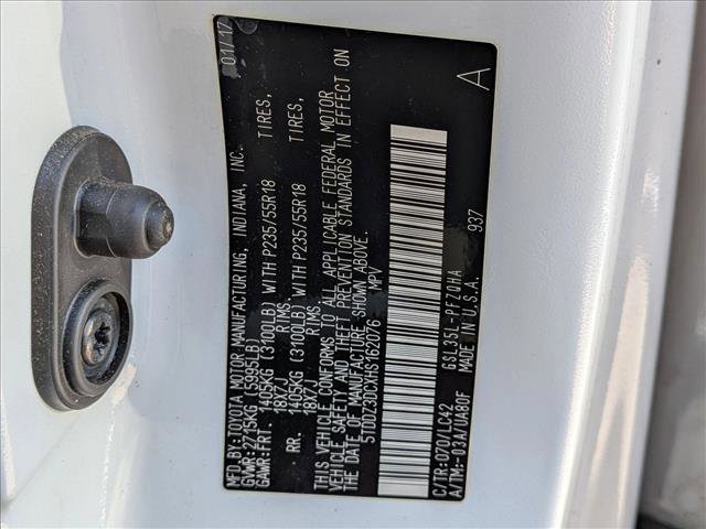 Used 2017 Toyota Sienna XLE AWD/4WD image 18
