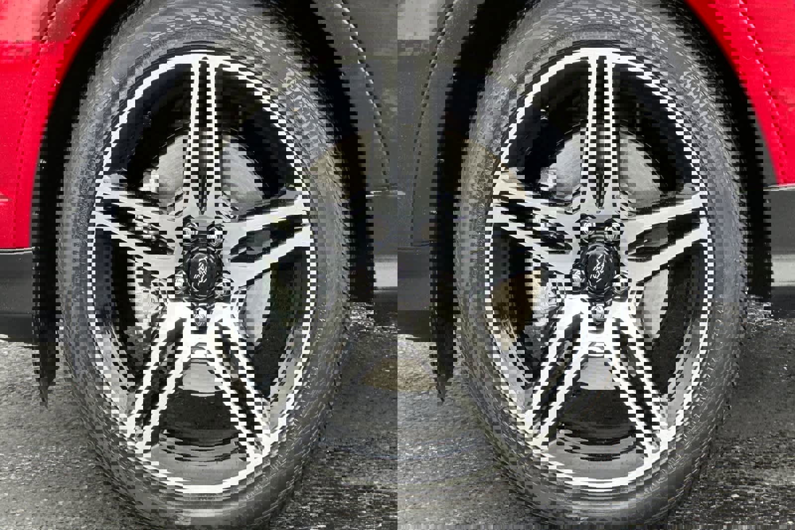 Certified 2019 Ford Escape SEL image 26