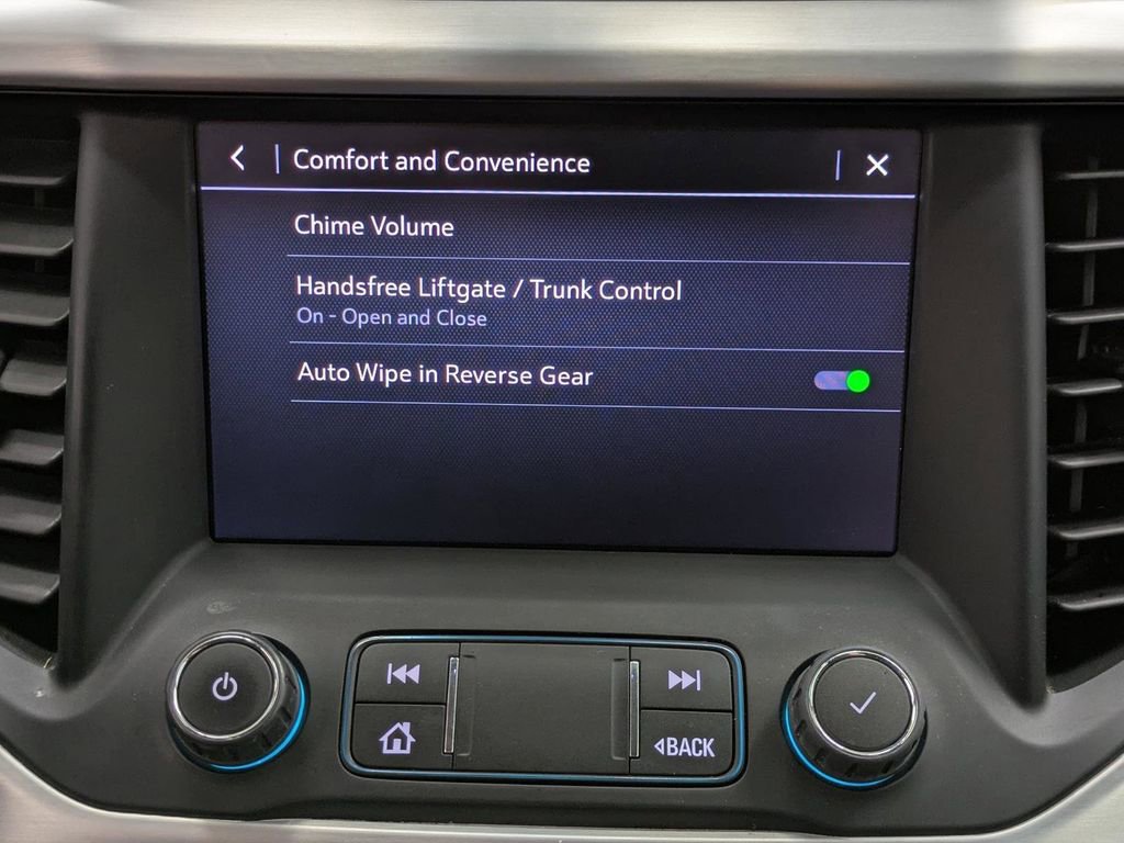 Used 2022 GMC Acadia SLE w/ Driver Convenience Package image 7