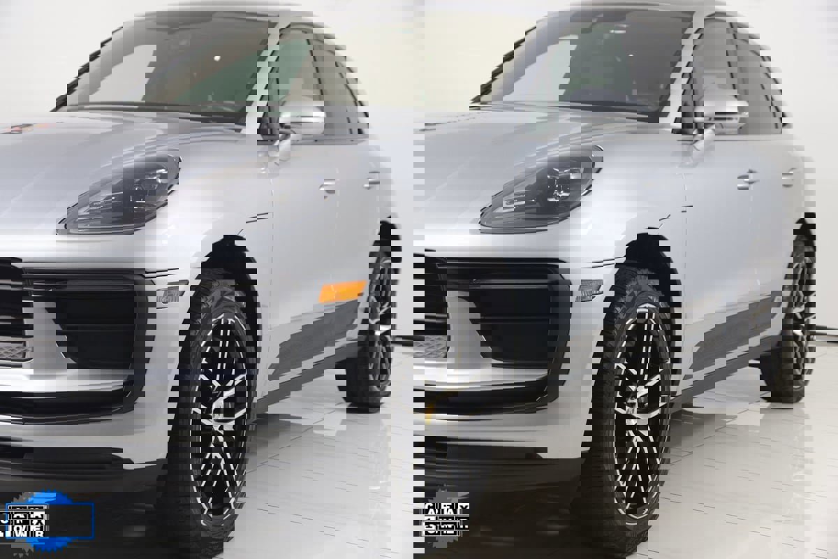 Used 2022 Porsche Macan image 64