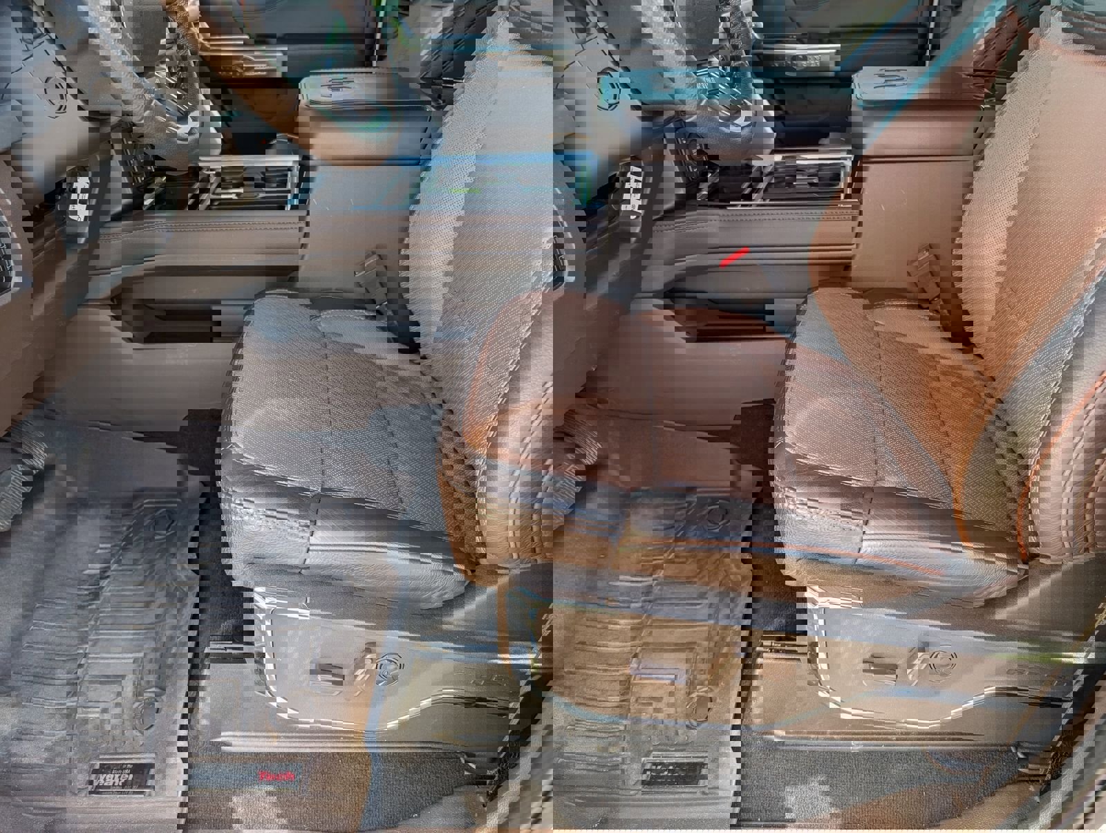 Used 2025 Ford F250 King Ranch w/ Chrome Package image 14