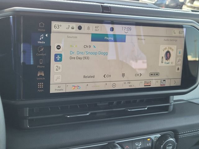 Certified 2025 Jeep Wrangler Unlimited Sahara image 9