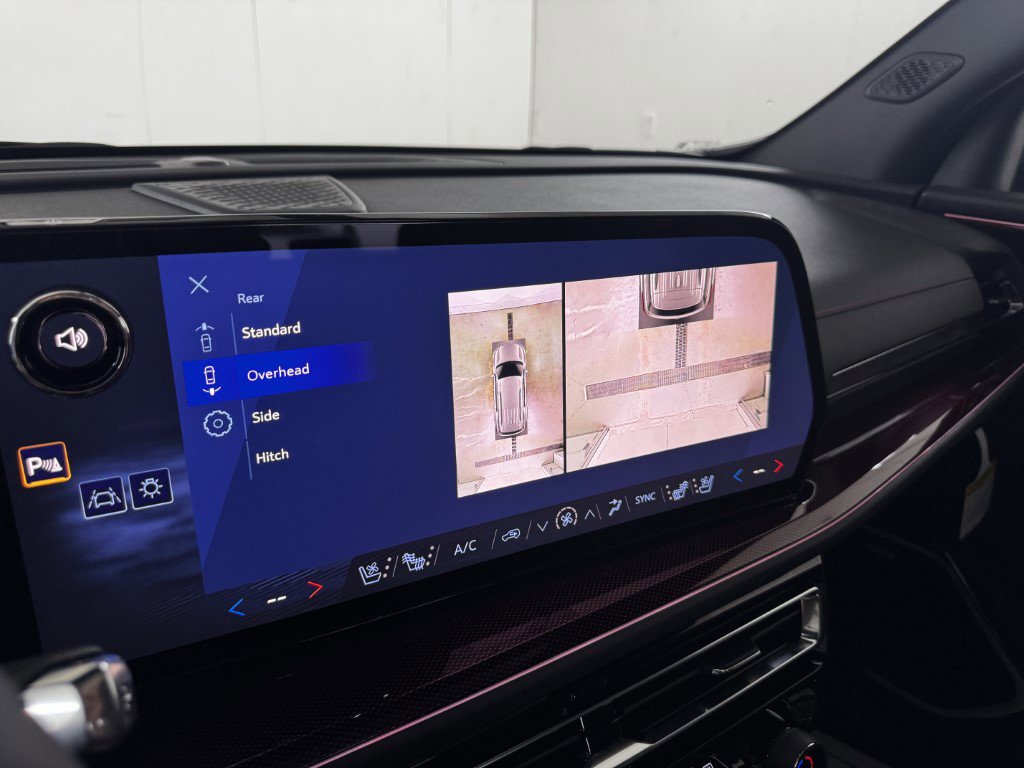 New 2026 Chevrolet Traverse RS image 46