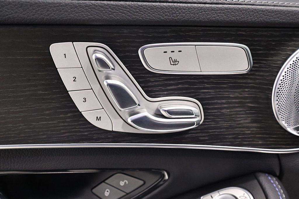 Used 2021 Mercedes-Benz C 300 4MATIC Sedan image 12