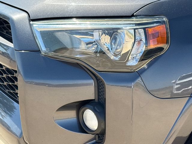 Used 2016 Toyota 4Runner SR5 Premium RWD image 4
