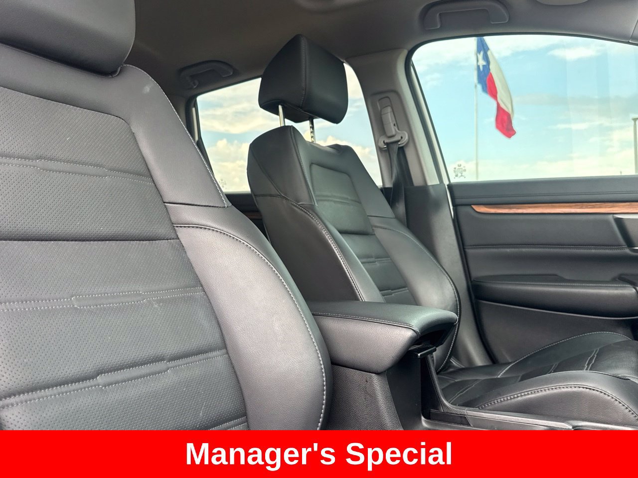Used 2018 Honda CR-V Touring image 29