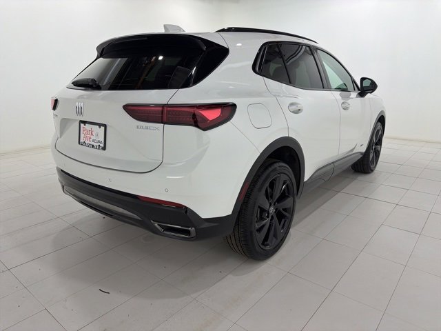 Used 2024 Buick Envision Sport Touring image 5