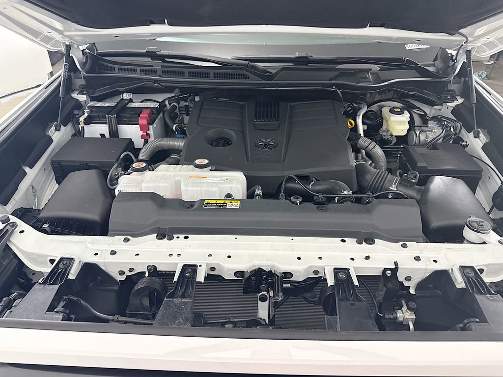 Certified 2025 Toyota Tundra SR5 image 28